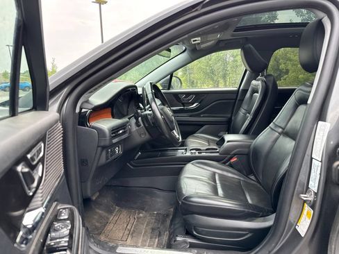 Used 2022 Lincoln Corsair Reserve w/ Equipment Group 201A AWD/4WD image 8