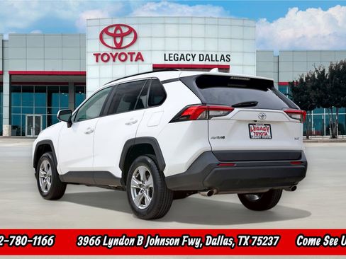 Used 2024 Toyota RAV4 XLE image 6