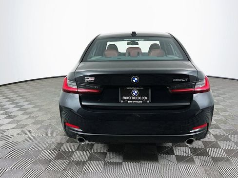 Used 2025 BMW 330i xDrive Sedan w/ Premium Package image 8