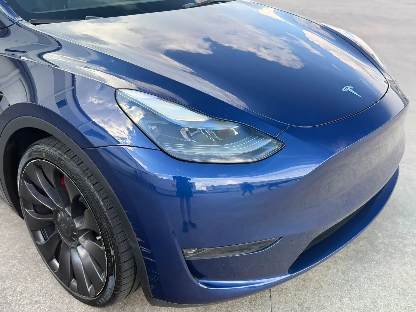 Used 2023 Tesla Model Y Performance AWD/4WD image 5