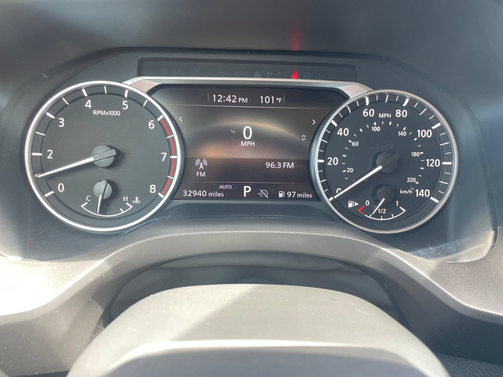 Used 2025 Nissan Rogue S AWD/4WD image 12