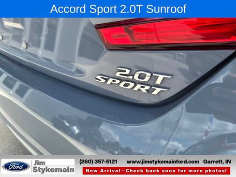 Used 2022 Honda Accord Sport image 4