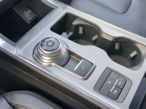 Certified 2021 Ford Edge Titanium w/ Equipment Group 301A image 38