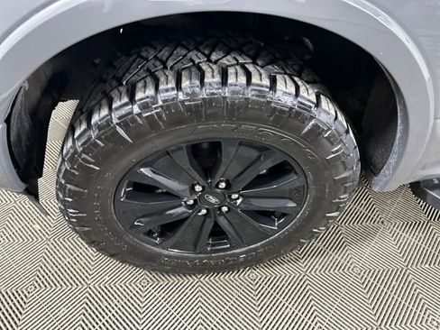 Used 2020 Ford F150 XLT w/ Equipment Group 302A Luxury image 10