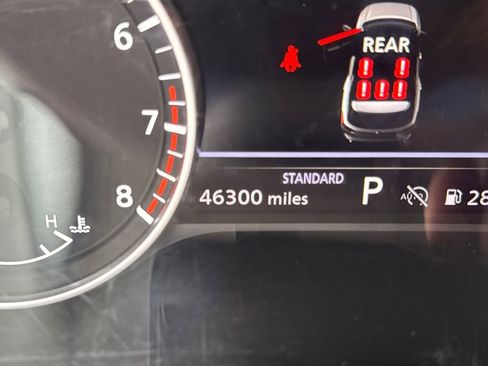 Used 2024 Nissan Pathfinder SL w/ SL Premium Package image 25