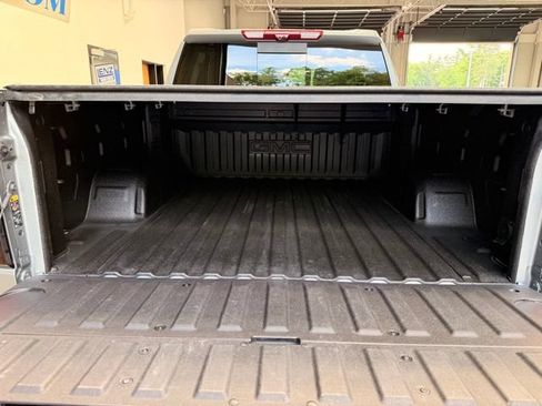 Used 2026 GMC Sierra 1500 Denali Ultimate AWD/4WD image 10