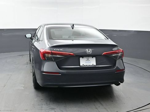 Certified 2024 Honda Civic Sport image 5