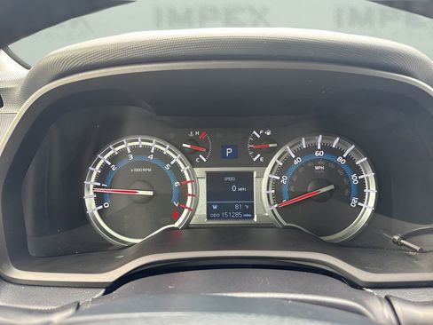 Used 2018 Toyota 4Runner Limited image 26