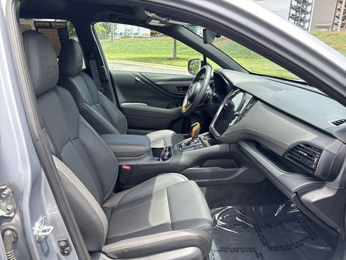 Used 2025 Subaru Outback Wilderness AWD/4WD image 25