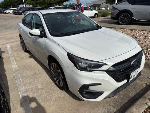 Used 2023 Subaru Legacy Limited AWD/4WD image 3