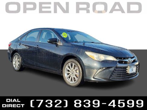 Used 2015 Toyota Camry XLE image 1