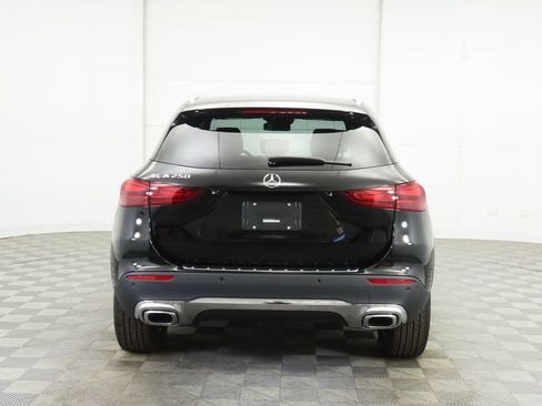 Certified 2025 Mercedes-Benz GLA 250 image 6