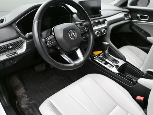 Used 2023 Acura Integra BASE image 2