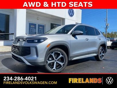 New 2025 Volkswagen Tiguan SE