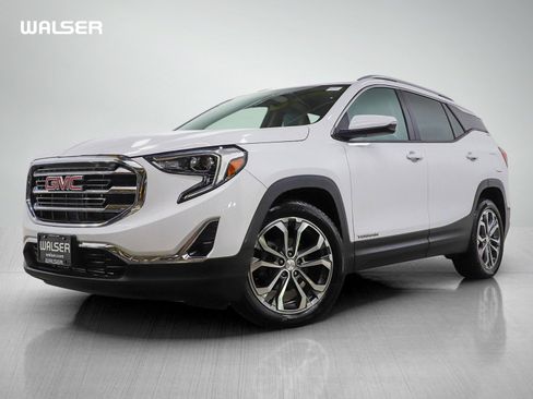 Used 2020 GMC Terrain SLT image 1
