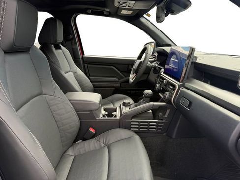 New 2026 Toyota 4Runner TRD Off-Road Premium w/ Tow Technology Package AWD/4WD image 17