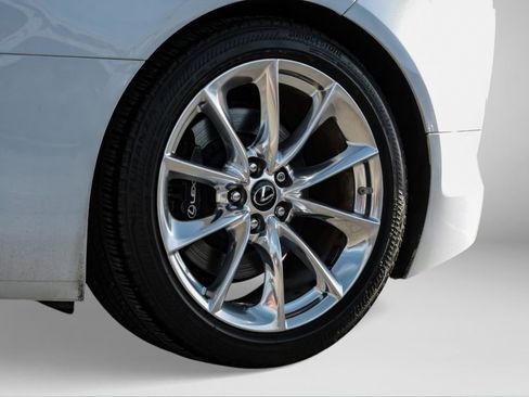 Used 2018 Lexus LC 500 Coupe w/ Touring Package image 59