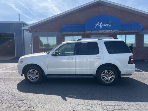 Used 2009 Ford Explorer Limited AWD/4WD image 2