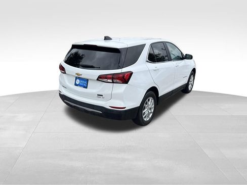 Used 2023 Chevrolet Equinox LT w/ Driver Convenience Package AWD/4WD image 7