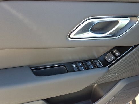 New 2026 Land Rover Range Rover Velar S image 10
