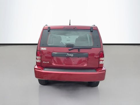 Used 2011 Jeep Liberty Sport AWD/4WD image 7