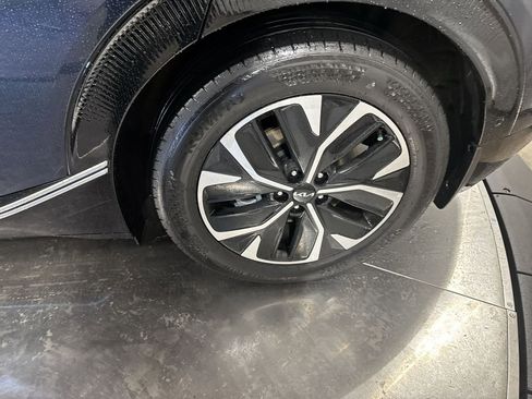 Certified 2023 Kia EV6 Wind w/ Wind Technology Package image 11