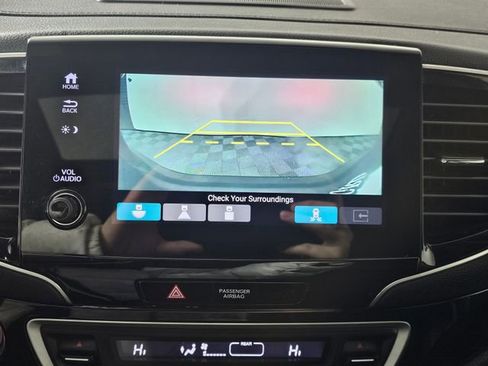 Used 2021 Honda Pilot Touring image 36