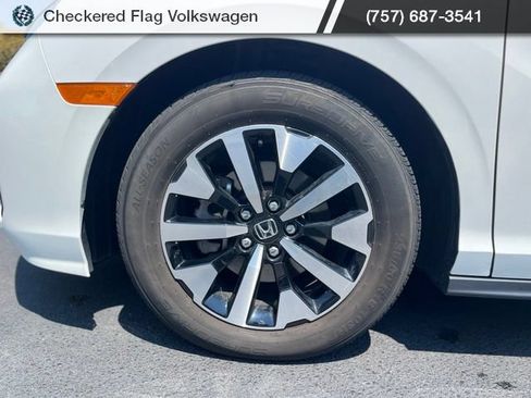 Used 2025 Honda Odyssey EX-L image 5