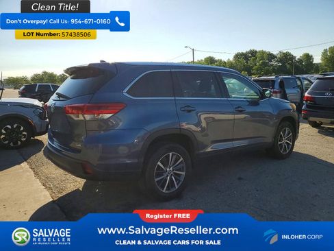 Used 2019 Toyota Highlander XLE FWD image 4