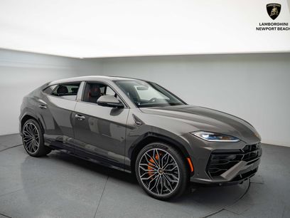 Used 2025 Lamborghini Urus SE