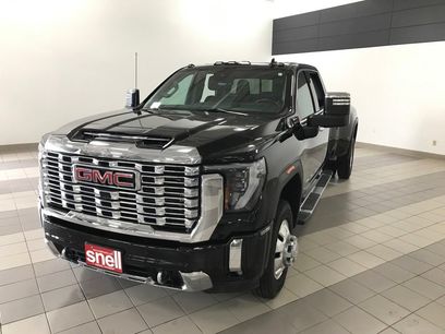 Used 2024 GMC Sierra 3500 Denali w/ Denali Reserve Package