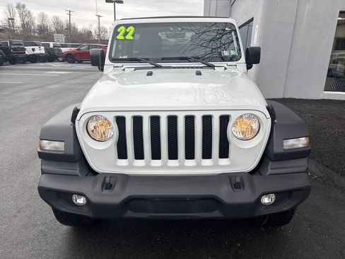 Used 2022 Jeep Wrangler Unlimited Sport w/ Sun And Sound Package image 9