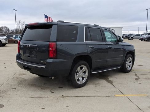 Used 2019 Chevrolet Tahoe Premier image 3