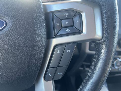 Used 2020 Ford F150 Lariat image 20