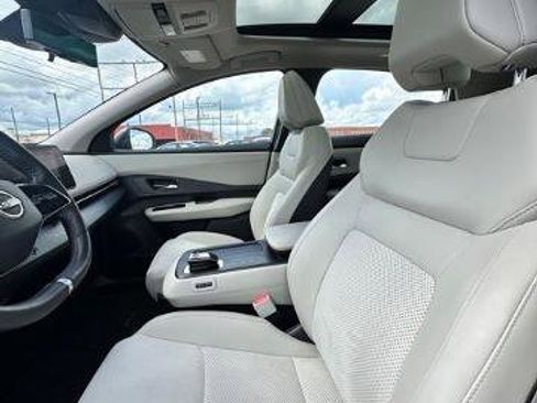 Certified 2023 Nissan Ariya FWD image 29