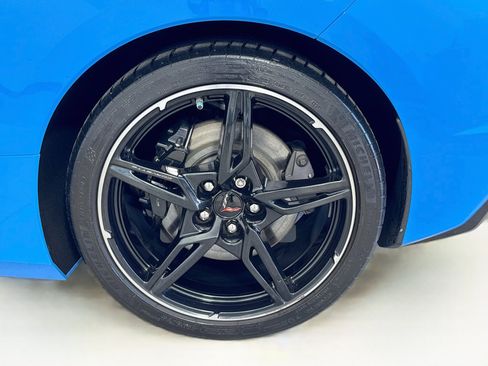 Used 2020 Chevrolet Corvette Stingray Preferred Cpe w/ 2LT Preferred Equipment Group RWD image 30