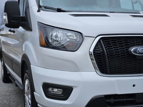 Used 2023 Ford Transit 350 XLT image 6