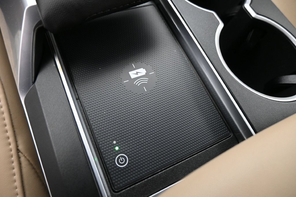 Used 2023 Acura MDX w/ Technology Package FWD image 19