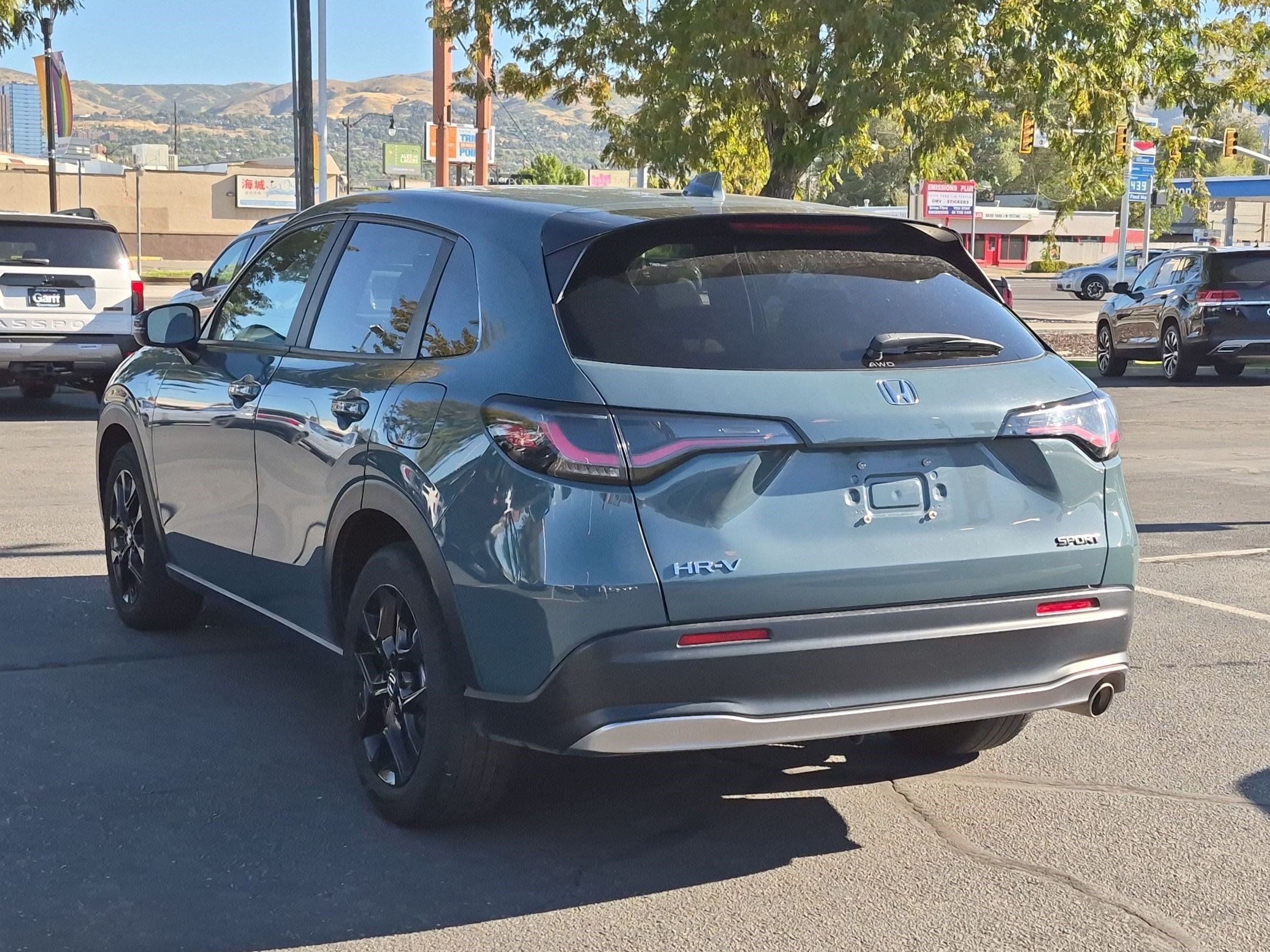 Certified 2024 Honda HR-V Sport image 8