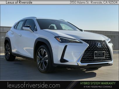New 2025 Lexus UX 300h FWD