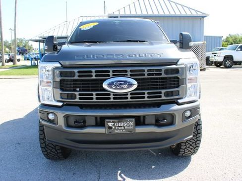 Used 2025 Ford F250 XLT w/ FX4 Off-Road Package AWD/4WD image 2