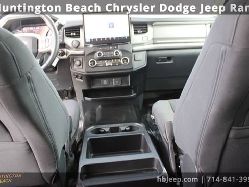 Used 2024 Ford Expedition XL image 18