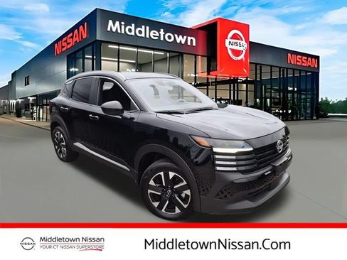 Certified 2026 Nissan Kicks SV w/ SV Premium Package AWD/4WD image 1