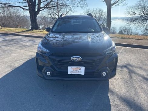 Used 2024 Subaru Outback Onyx Edition image 2