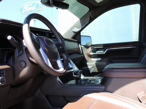 Used 2024 GMC Sierra 1500 Denali w/ Technology Package image 12