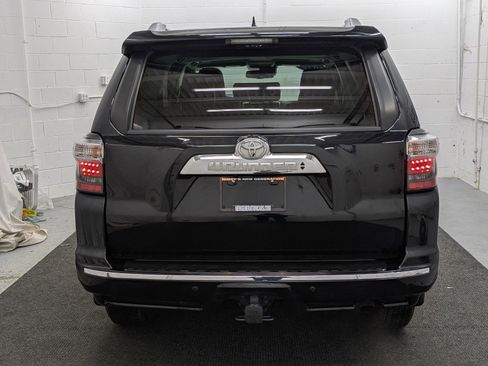 Used 2022 Toyota 4Runner Limited image 30
