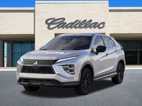 Used 2023 Mitsubishi Eclipse Cross LE image 8