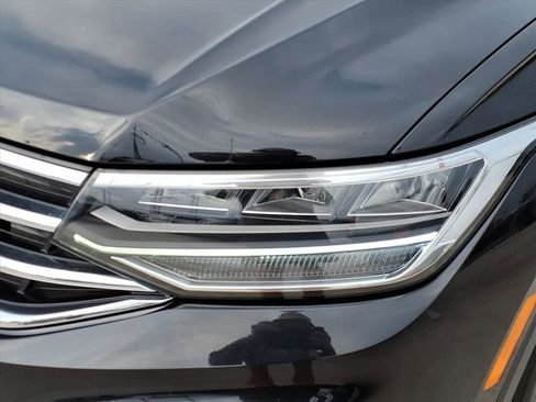 Used 2024 Volkswagen Tiguan Wolfsburg Edition image 11