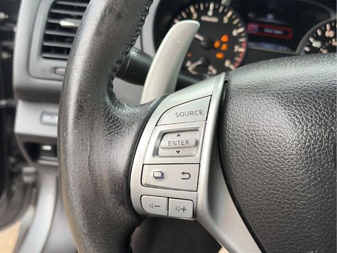 Used 2016 Nissan Altima 2.5 SR FWD image 24