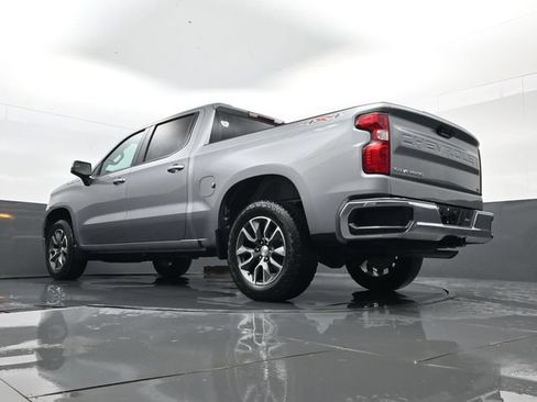 Used 2024 Chevrolet Silverado 1500 LT AWD/4WD image 23